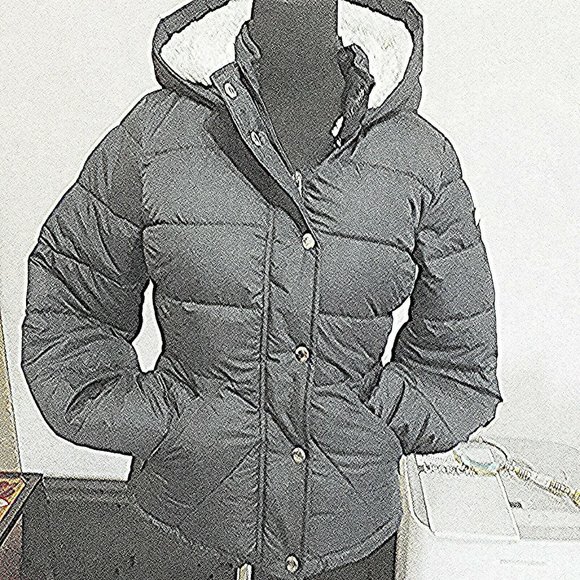 Hollister Jackets & Blazers - HOLLISTER  Cold Weather Cover Hips Puffer Jacket